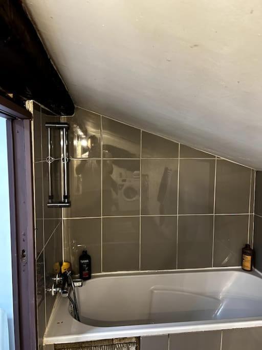 Appartement Pepite Rare 8 Personnes Au Coeur Battant Du Vieux Lyon Extérieur photo